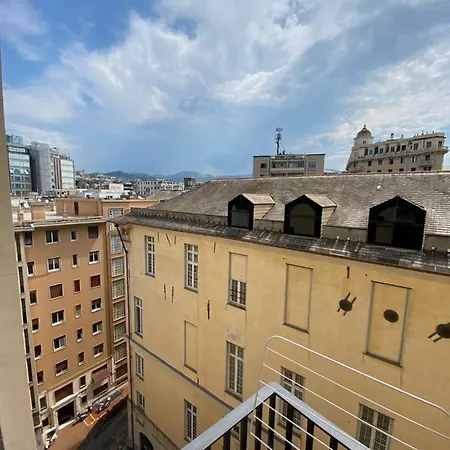 Genoa Lux Apartments With Parking Exterior photo
