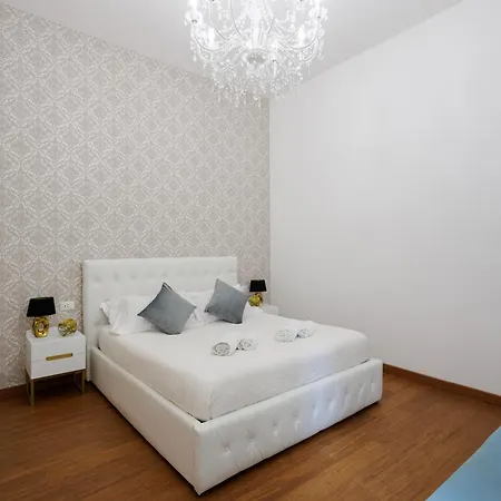 Genoa Lux Apartments With Parking Exterior photo