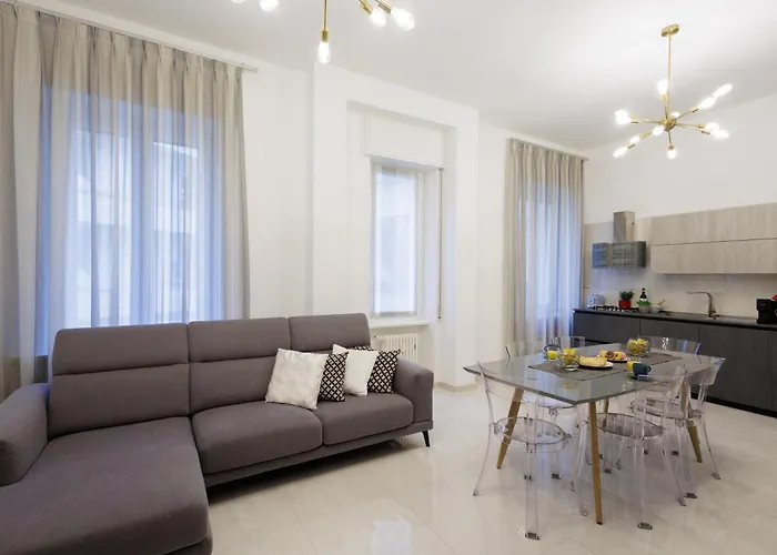 Genoa Lux Apartments With Parking