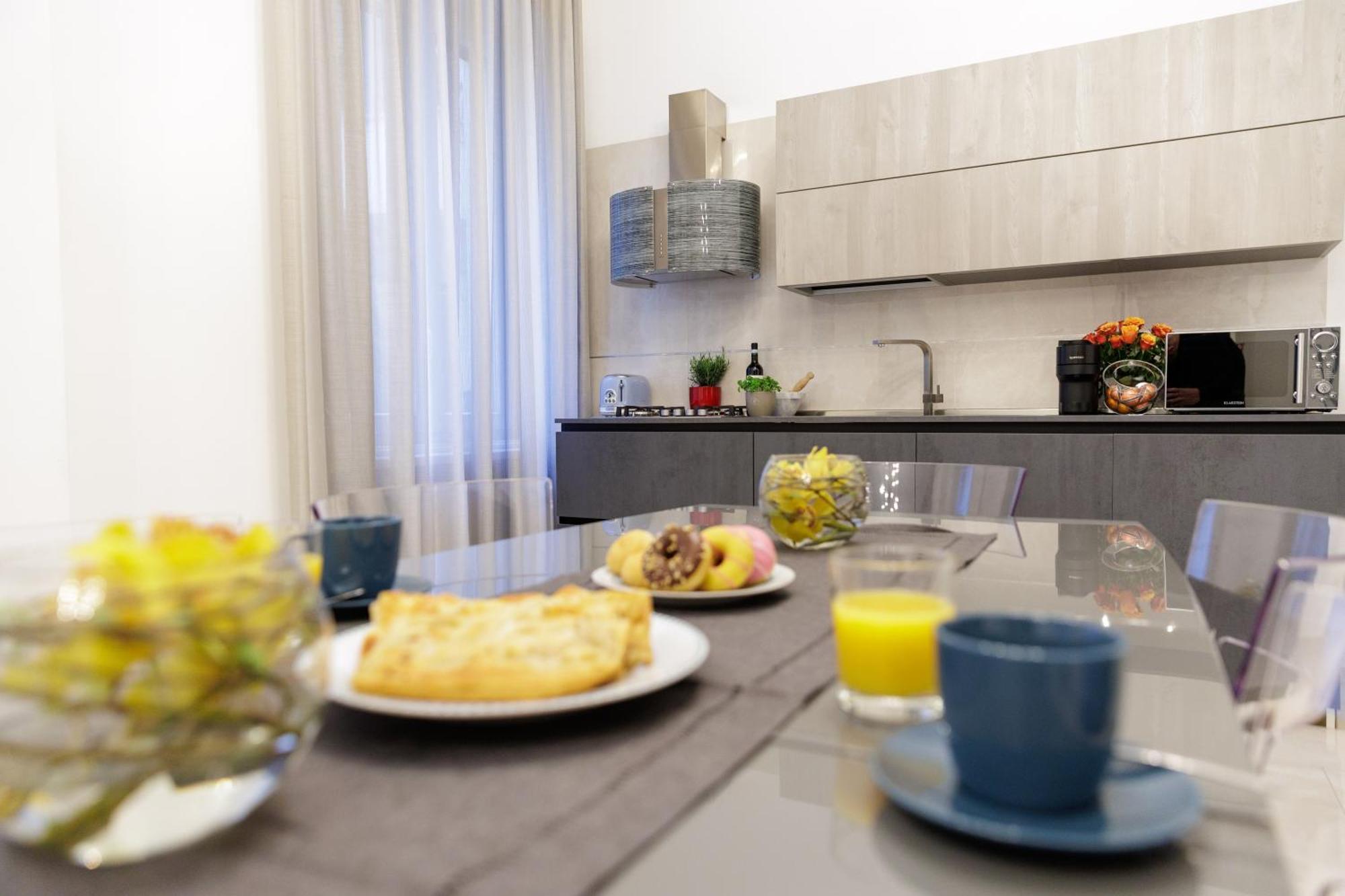 Apartment Lux With Parking Genoa